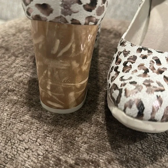 Dorking Brand Shoes by Fluchos Leopard Print Light Comfort Women's Heel Shoes